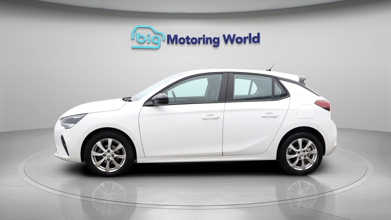 Used Vauxhall Corsa 2023 for sale - 77214299: Photo 4