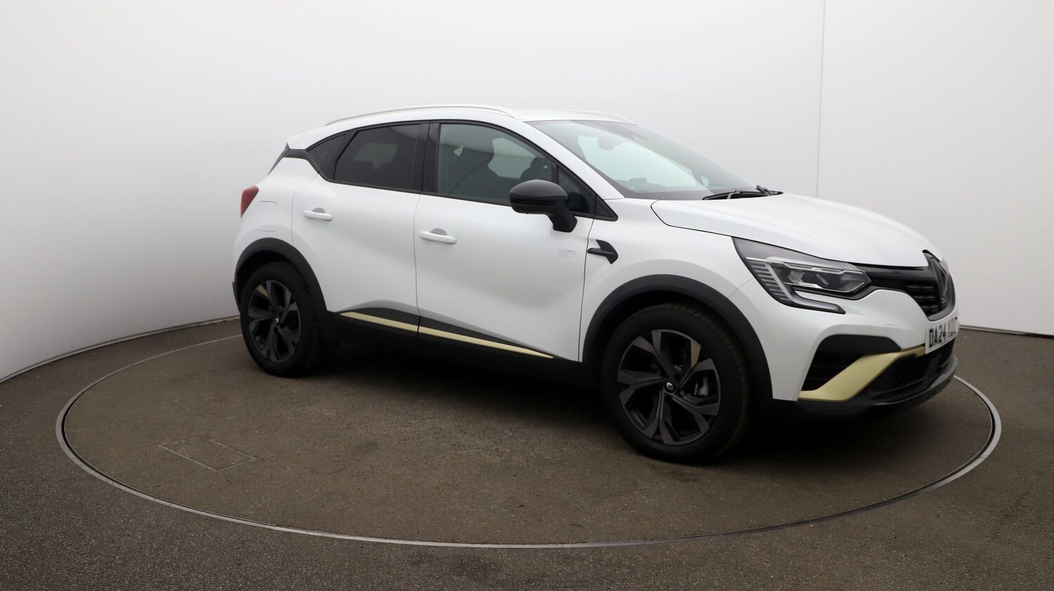 Used Renault Captur for sale - 76810786: Photo 37