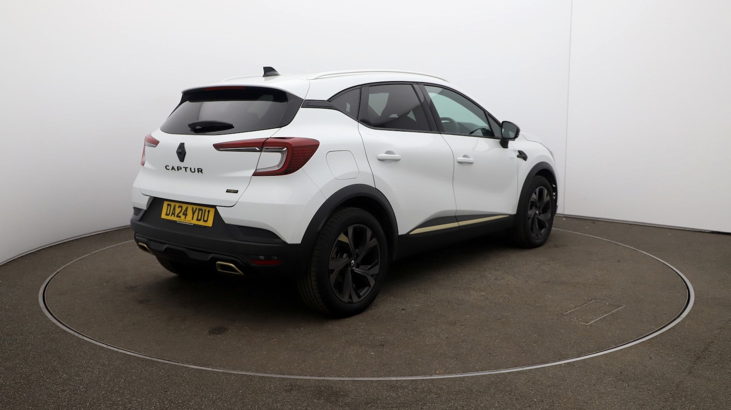 Used Renault Captur for sale - 76810786: Photo 46