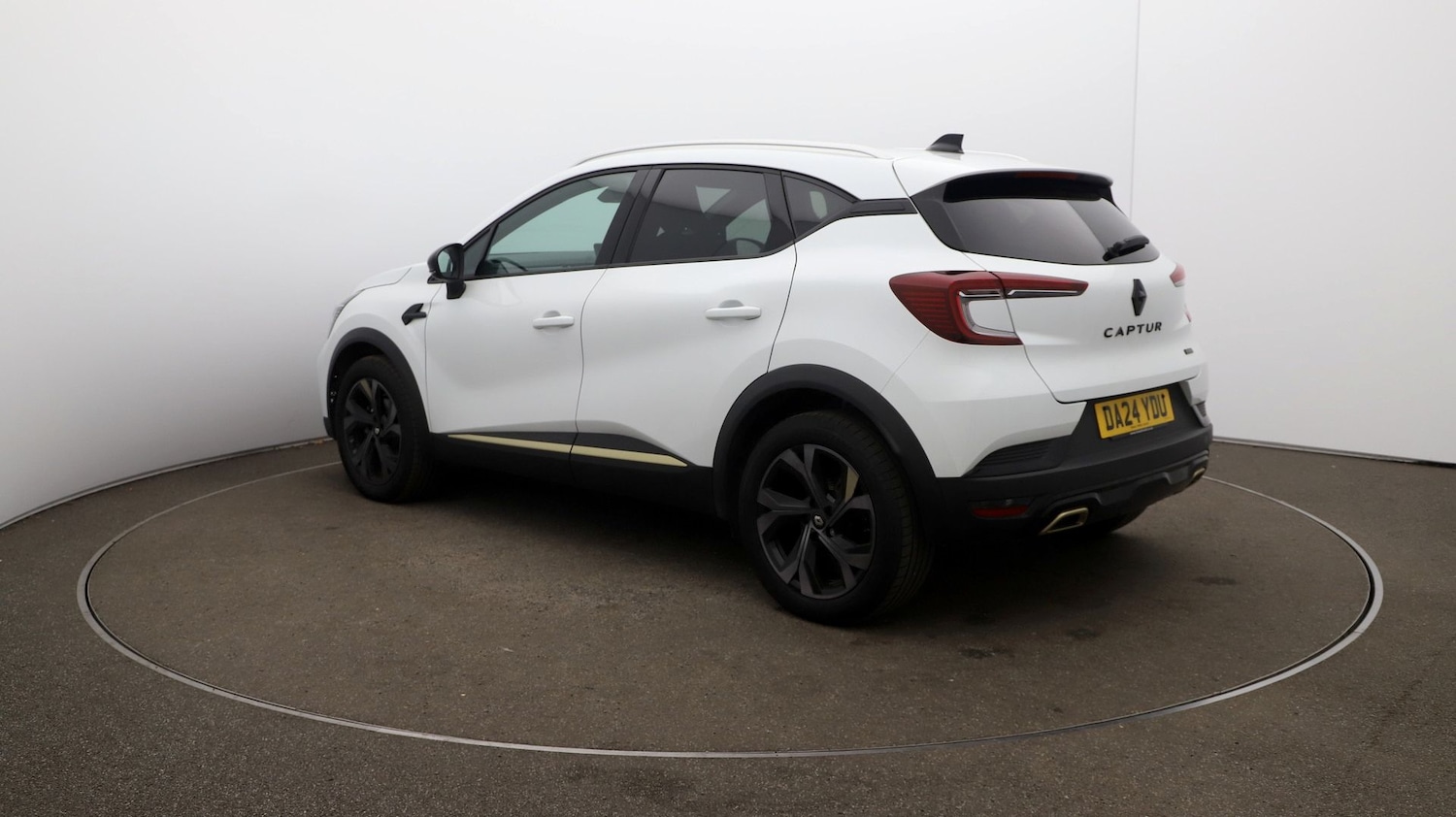 Used Renault Captur for sale - 76810786: Photo 55