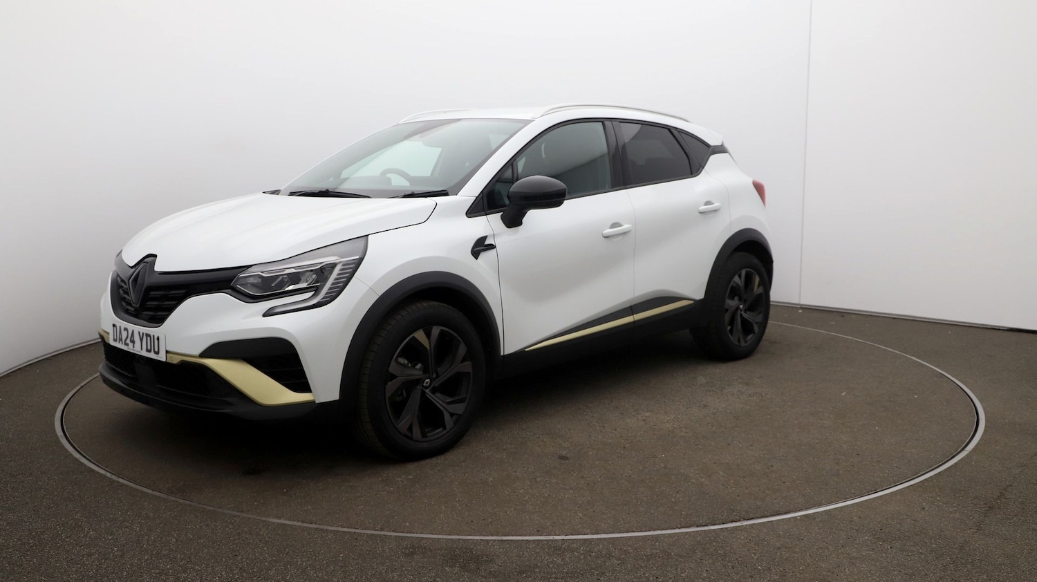 Used Renault Captur for sale - 76810786: Photo 61