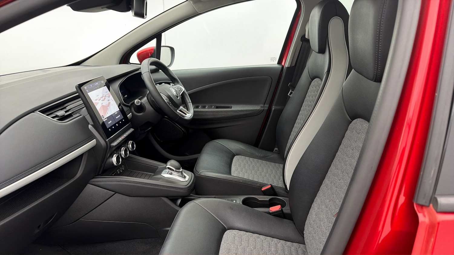 Used Renault Zoe 2021 for sale - 77997526: Photo 13