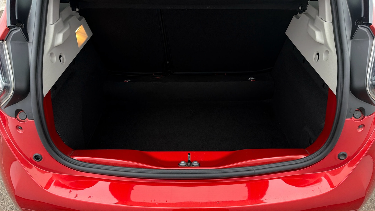 Used Renault Zoe 2021 for sale - 77997526: Photo 16