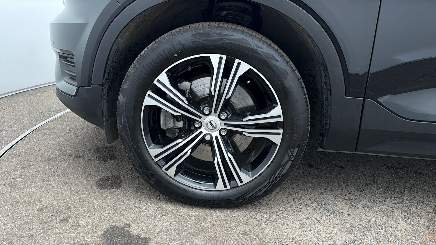 Used Volvo XC40 for sale - 78108940: Photo 17