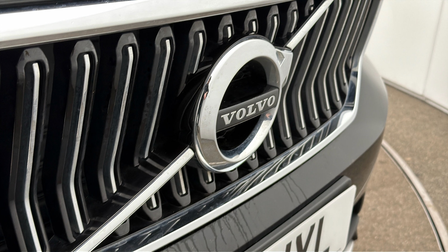 Used Volvo XC40 for sale - 78108940: Photo 22