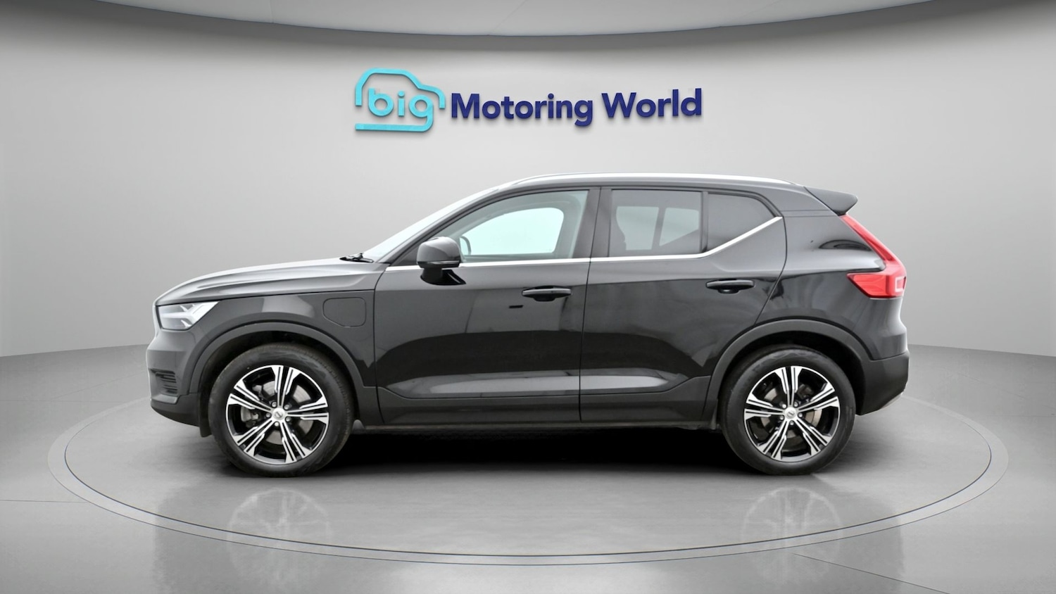 Used Volvo XC40 for sale - 78108940: Photo 4