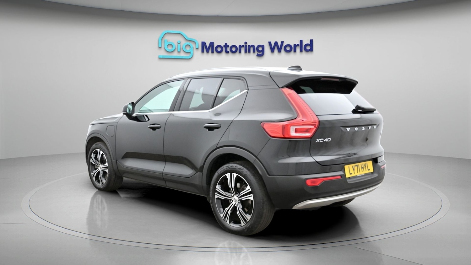 Used Volvo XC40 for sale - 78108940: Photo 5