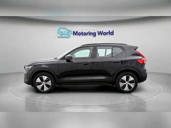 Used Volvo XC40 2023 for sale - 78502374: Photo