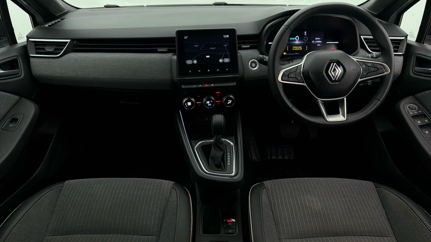 Used Renault Clio 2024 for sale - 77938338: Photo 12