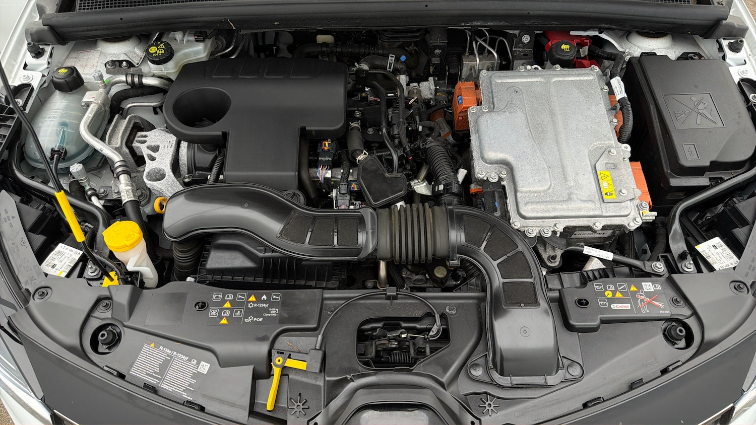 Used Renault Clio 2024 for sale - 77938338: Photo 18