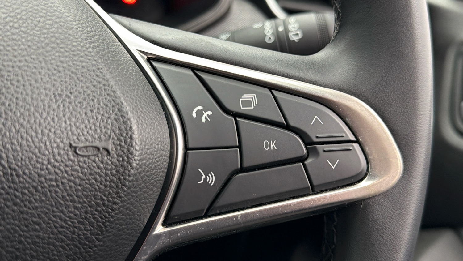 Used Renault Clio 2024 for sale - 77938338: Photo 24