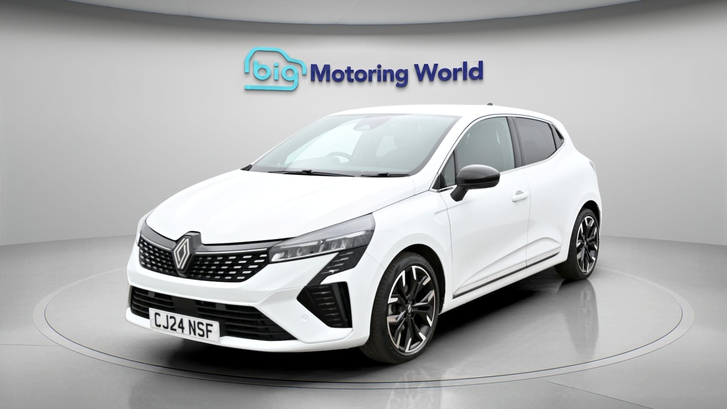 Used Renault Clio 2024 for sale - 77938338: Photo 3