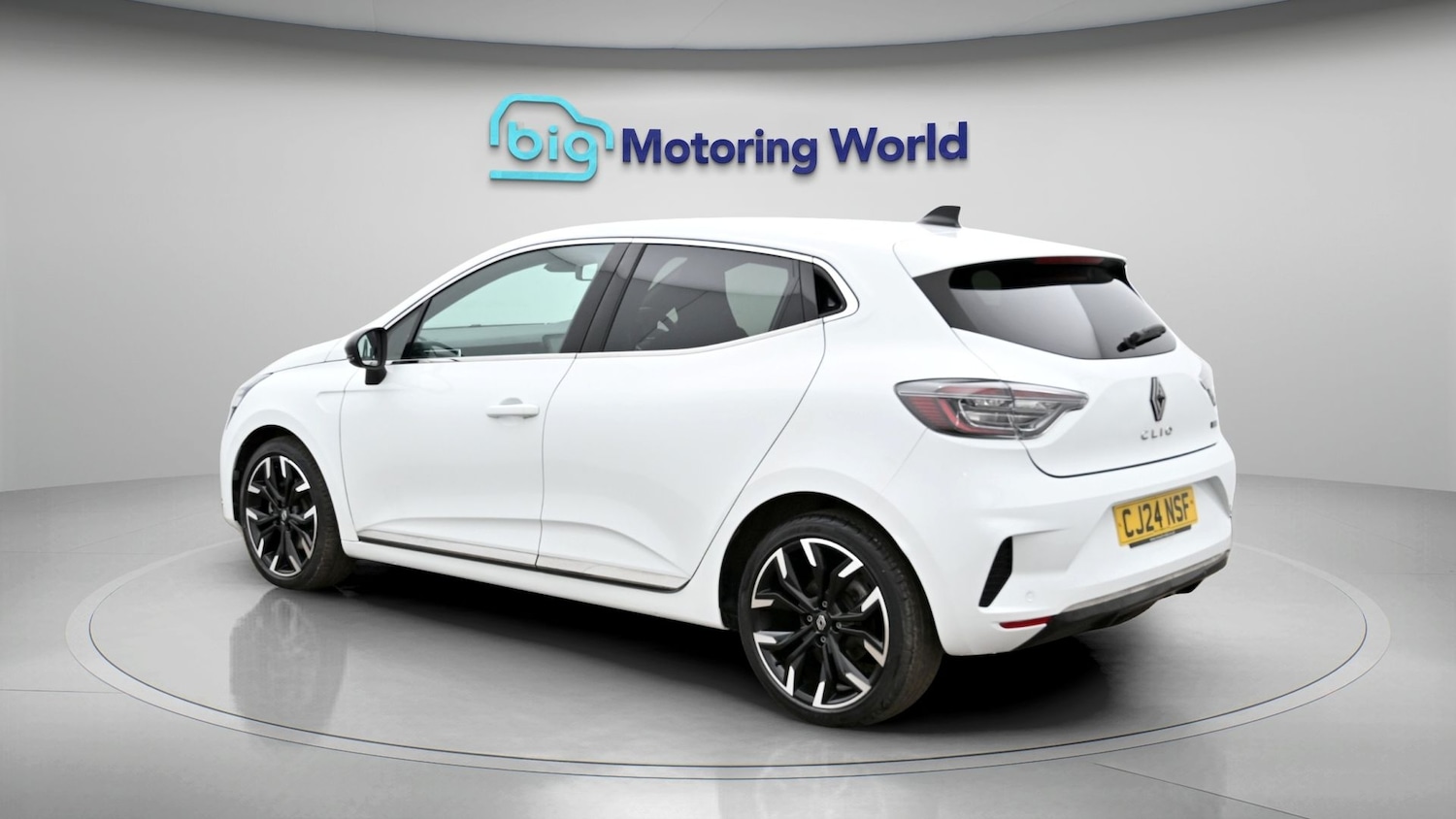 Used Renault Clio 2024 for sale - 77938338: Photo 5