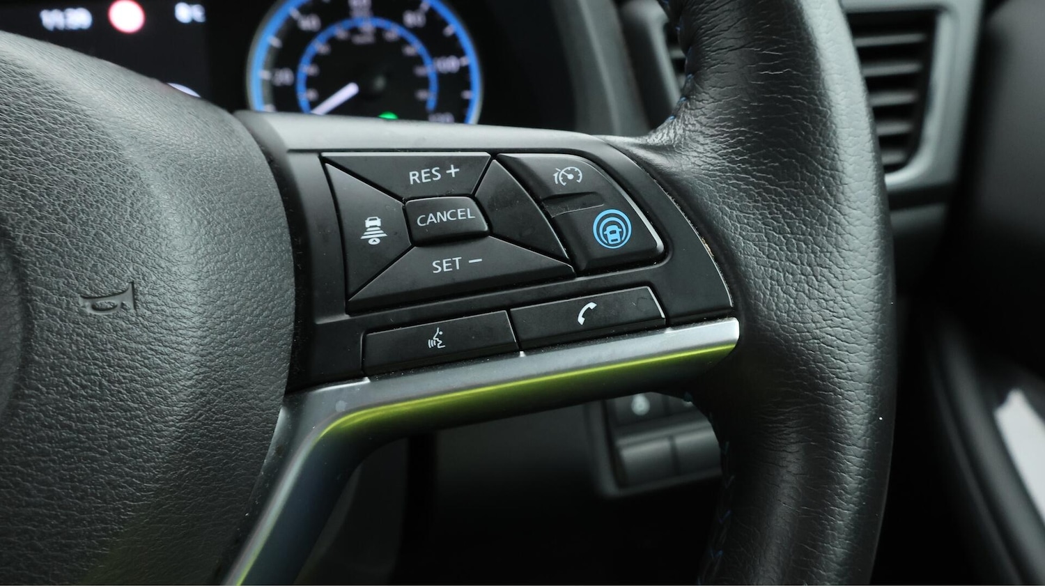 Used Nissan Leaf 2022 for sale - 76473564: Photo 24