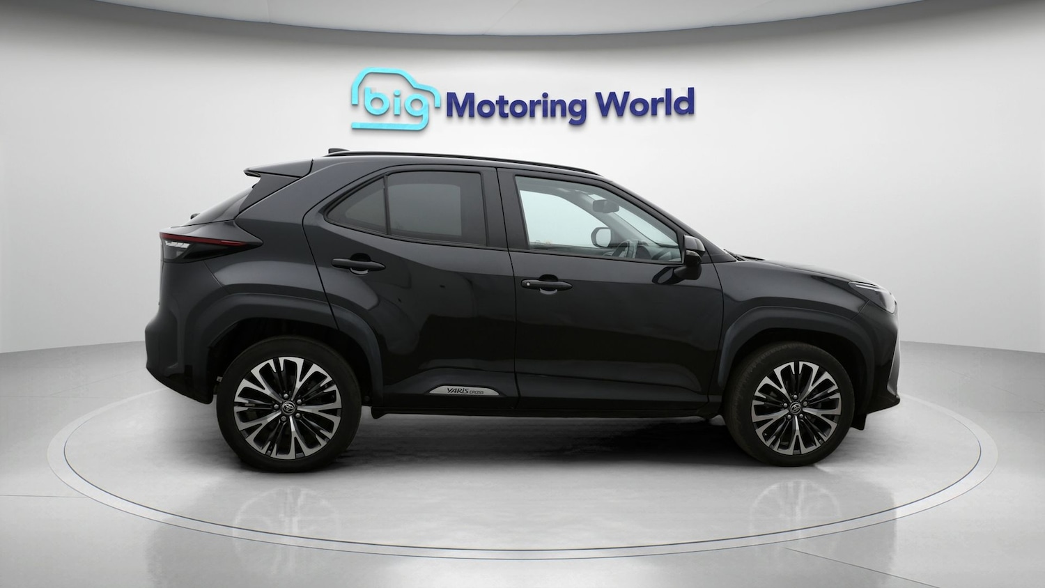 Used Toyota Yaris Cross 2023 for sale - 77460114: Photo 8