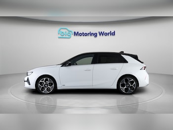 Used Vauxhall Astra 2023 for sale - 78163083: Photo