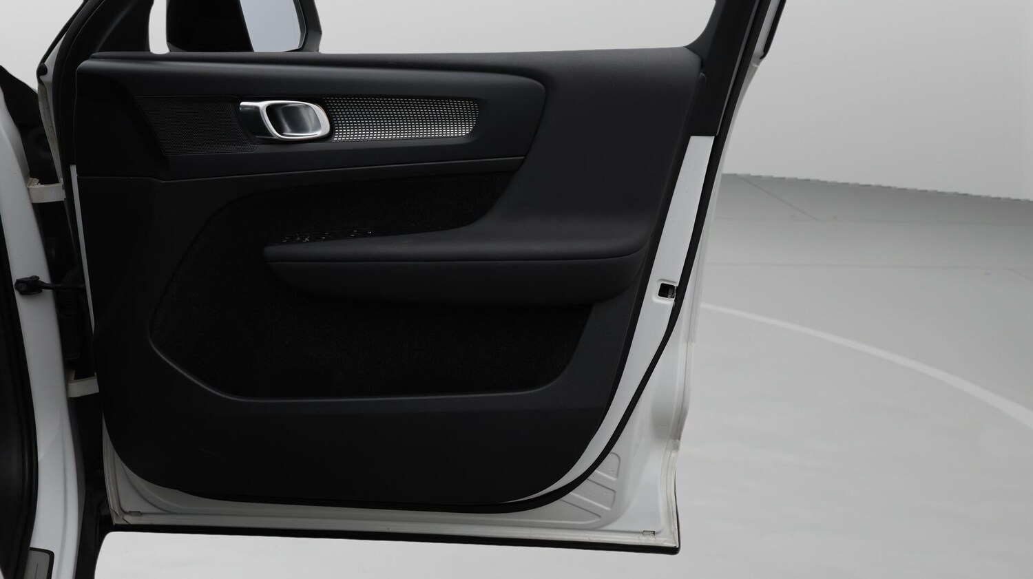 Used Volvo XC40 2020 for sale - 76753308: Photo 16