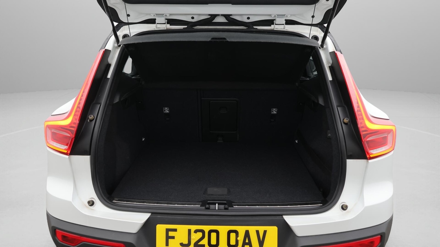 Used Volvo XC40 2020 for sale - 76753308: Photo 18