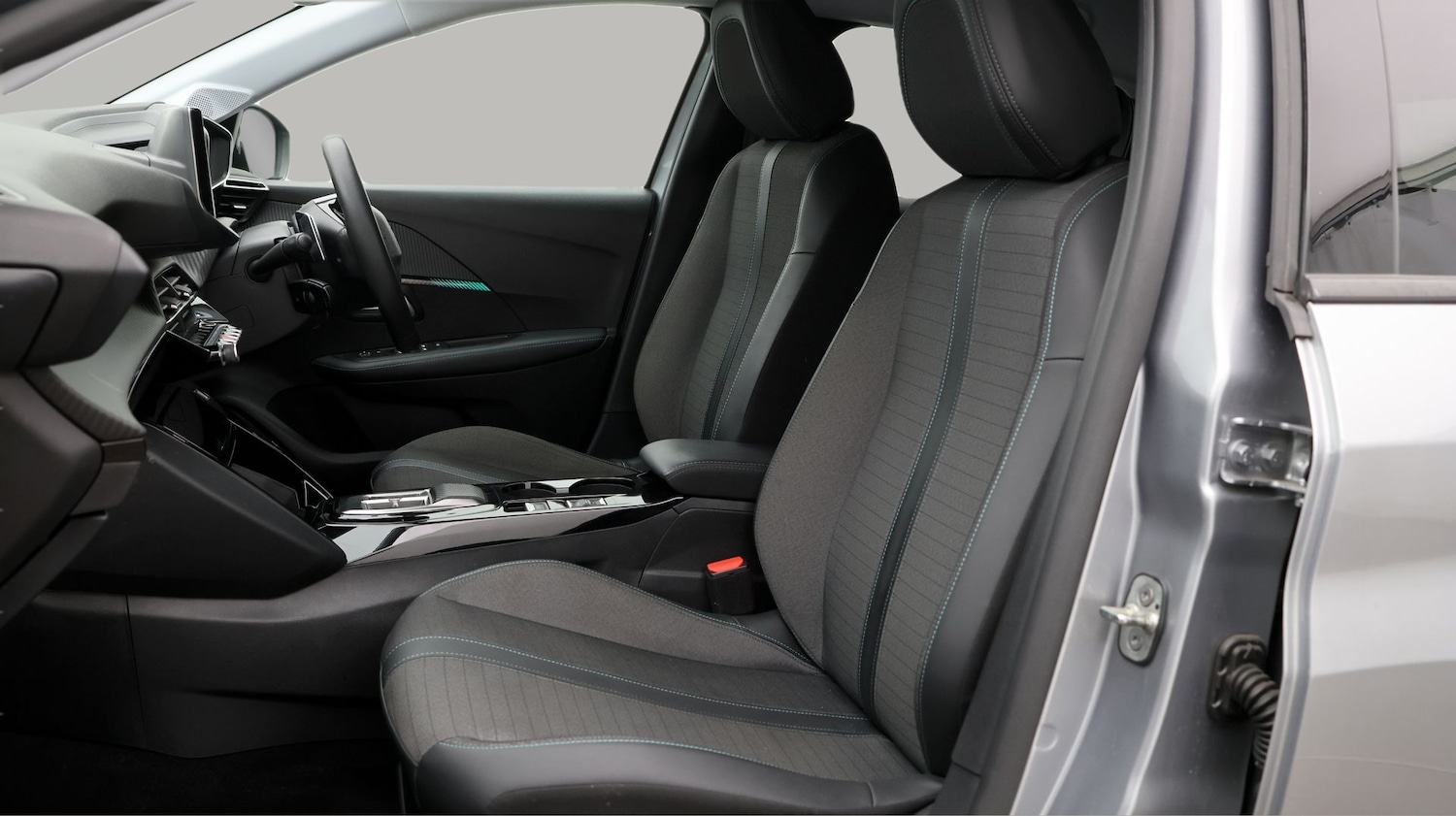 Used Peugeot 208 2023 for sale - 77431229: Photo 14