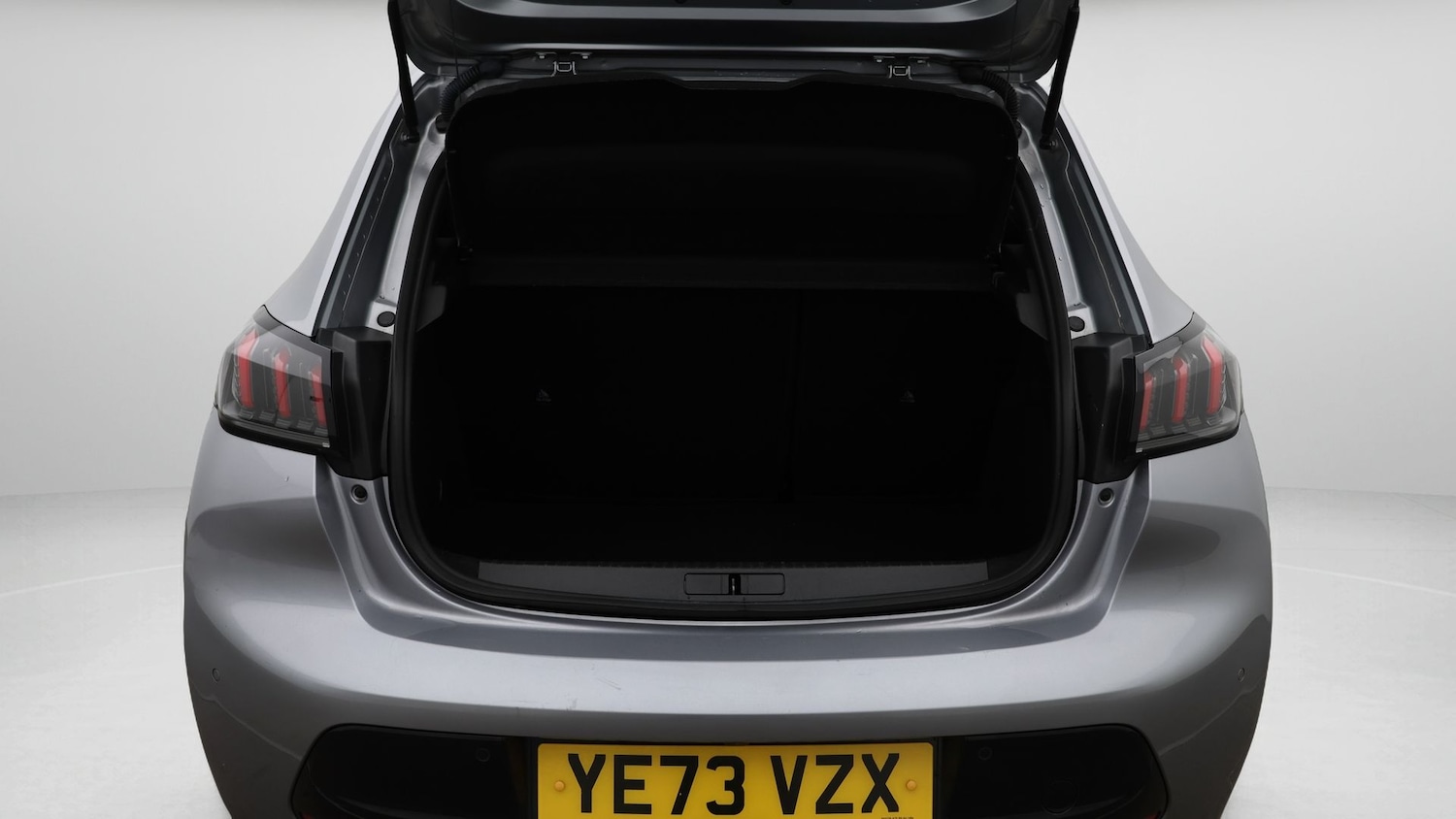 Used Peugeot 208 2023 for sale - 77431229: Photo 17