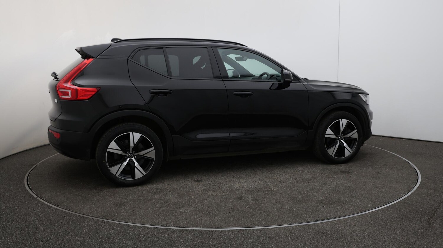 Used Volvo XC40 2021 for sale - 76084976: Photo 51