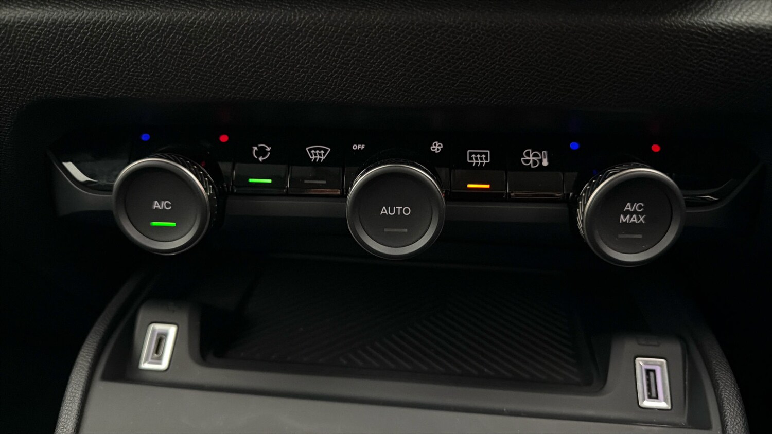 Used Citroen C4 2024 for sale - 77789444: Photo 11