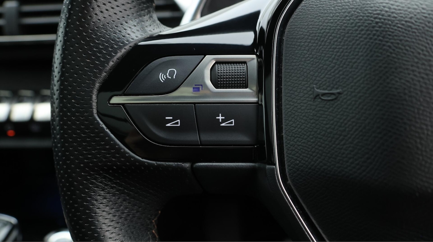 Used Peugeot 3008 2019 for sale - 76349295: Photo 27