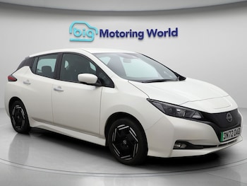 Nissan - Leaf