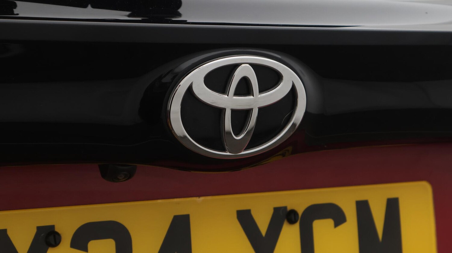 Used Toyota Yaris 2024 for sale - 76371138: Photo 22