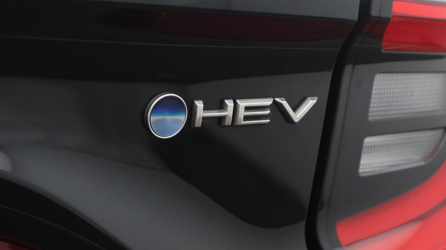 Used Toyota Yaris 2024 for sale - 76371138: Photo 23