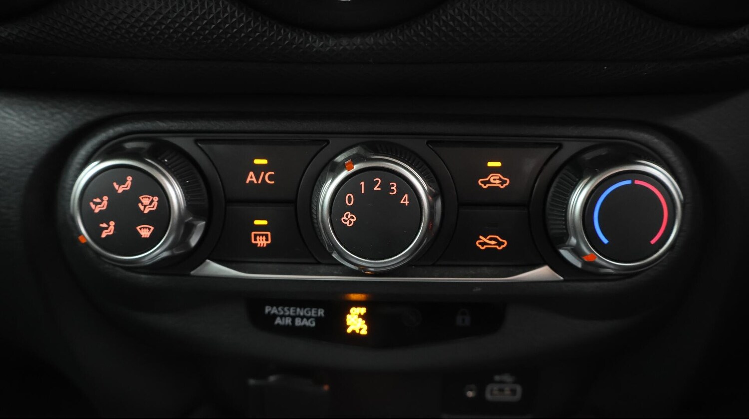 Used Nissan Juke 2022 for sale - 76032679: Photo 17