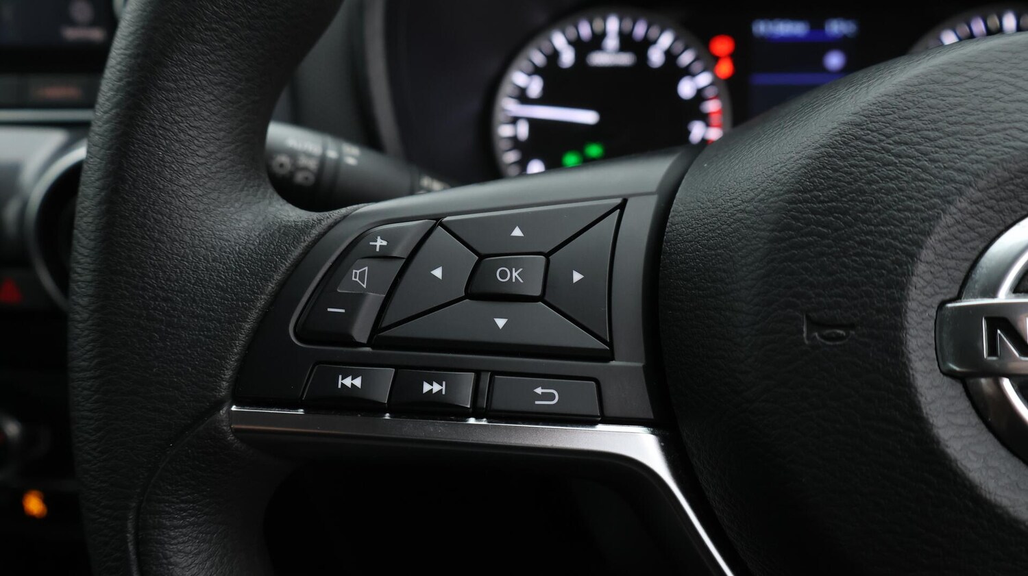 Used Nissan Juke 2022 for sale - 76032679: Photo 41
