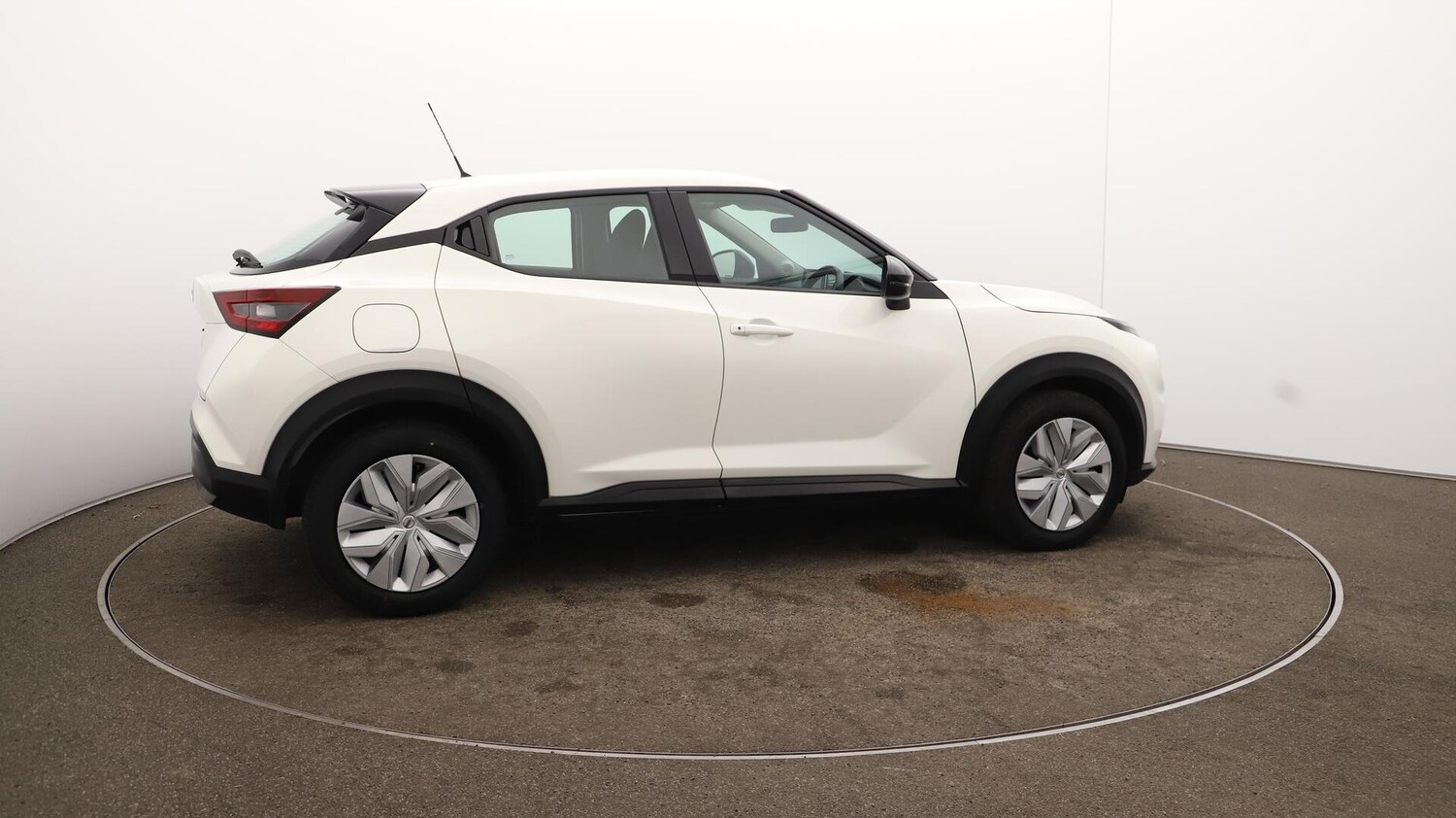Used Nissan Juke 2022 for sale - 76032679: Photo 42