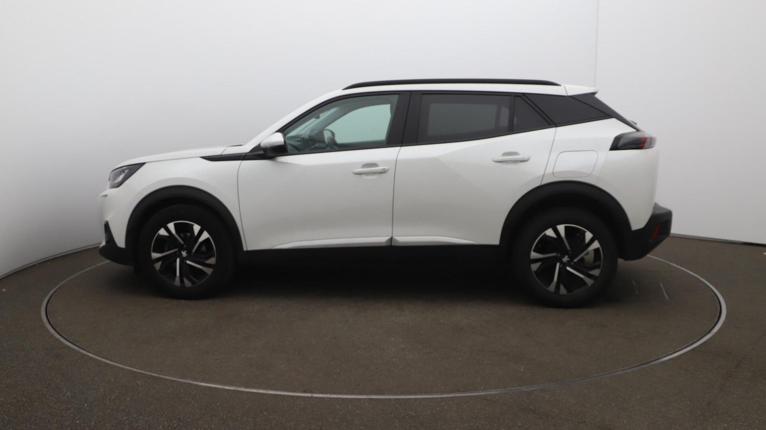 Used Peugeot 2008 2020 for sale - 76521787: Photo 64