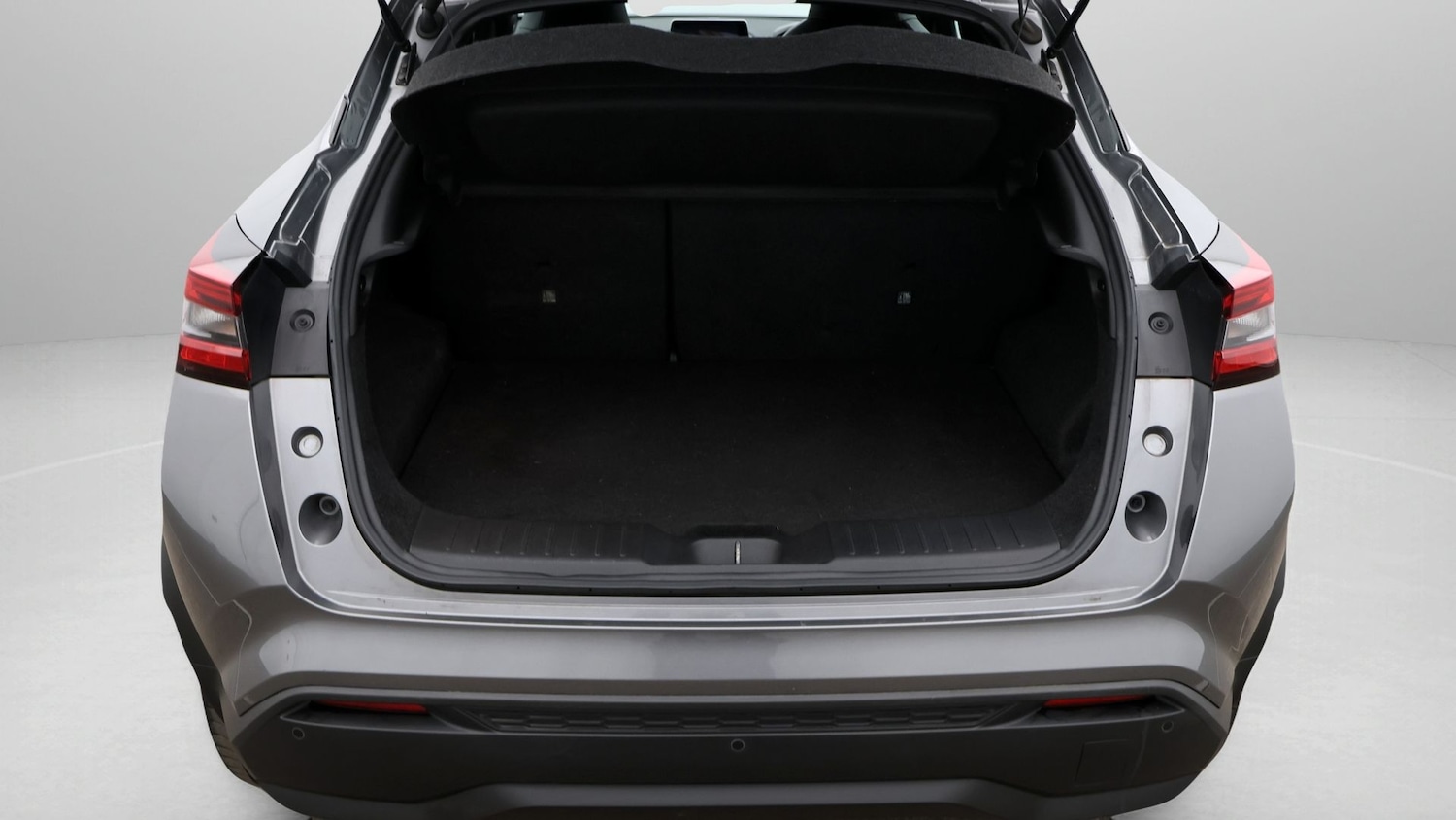 Used Nissan Juke 2023 for sale - 77603883: Photo 17