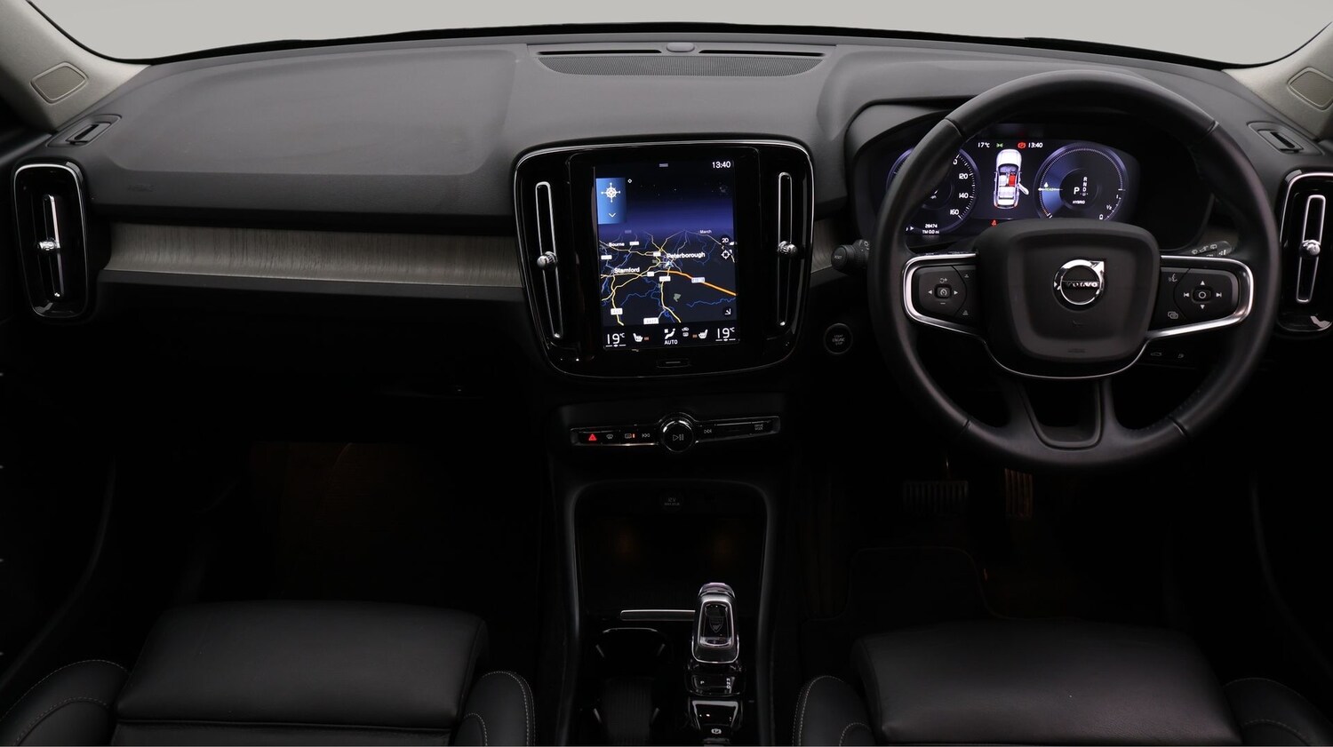 Used Volvo XC40 for sale - 77742524: Photo 13