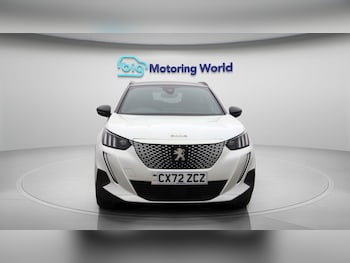 Used Peugeot E-2008 2022 for sale - 77118086: Photo