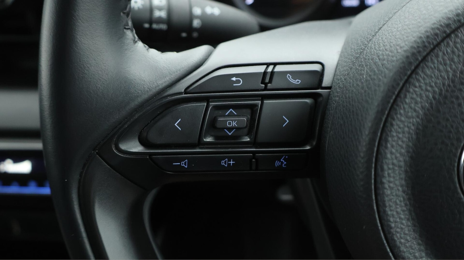 Used Toyota Yaris 2022 for sale - 76138694: Photo 24