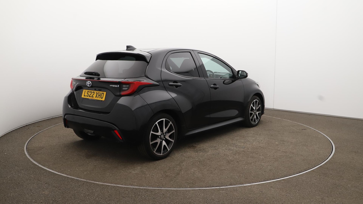 Used Toyota Yaris 2022 for sale - 76138694: Photo 54