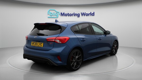 Used Ford Focus 2020 for sale - 76151227: Photo 8