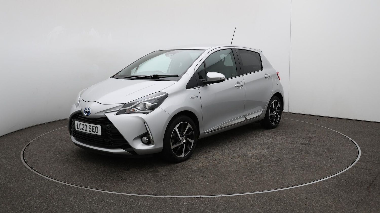 Used Toyota Yaris 2020 for sale - 76152115: Photo 69