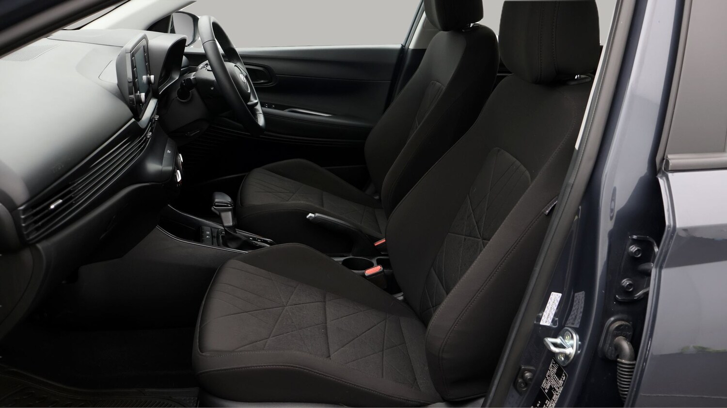 Used Hyundai BAYON 2023 for sale - 77819082: Photo 14