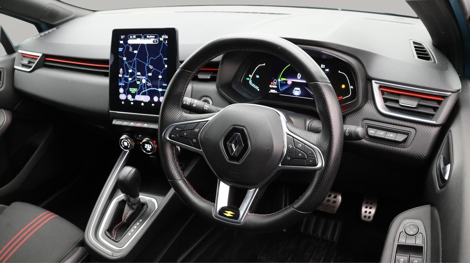 Used Renault Clio 2022 for sale - 76735070: Photo 10