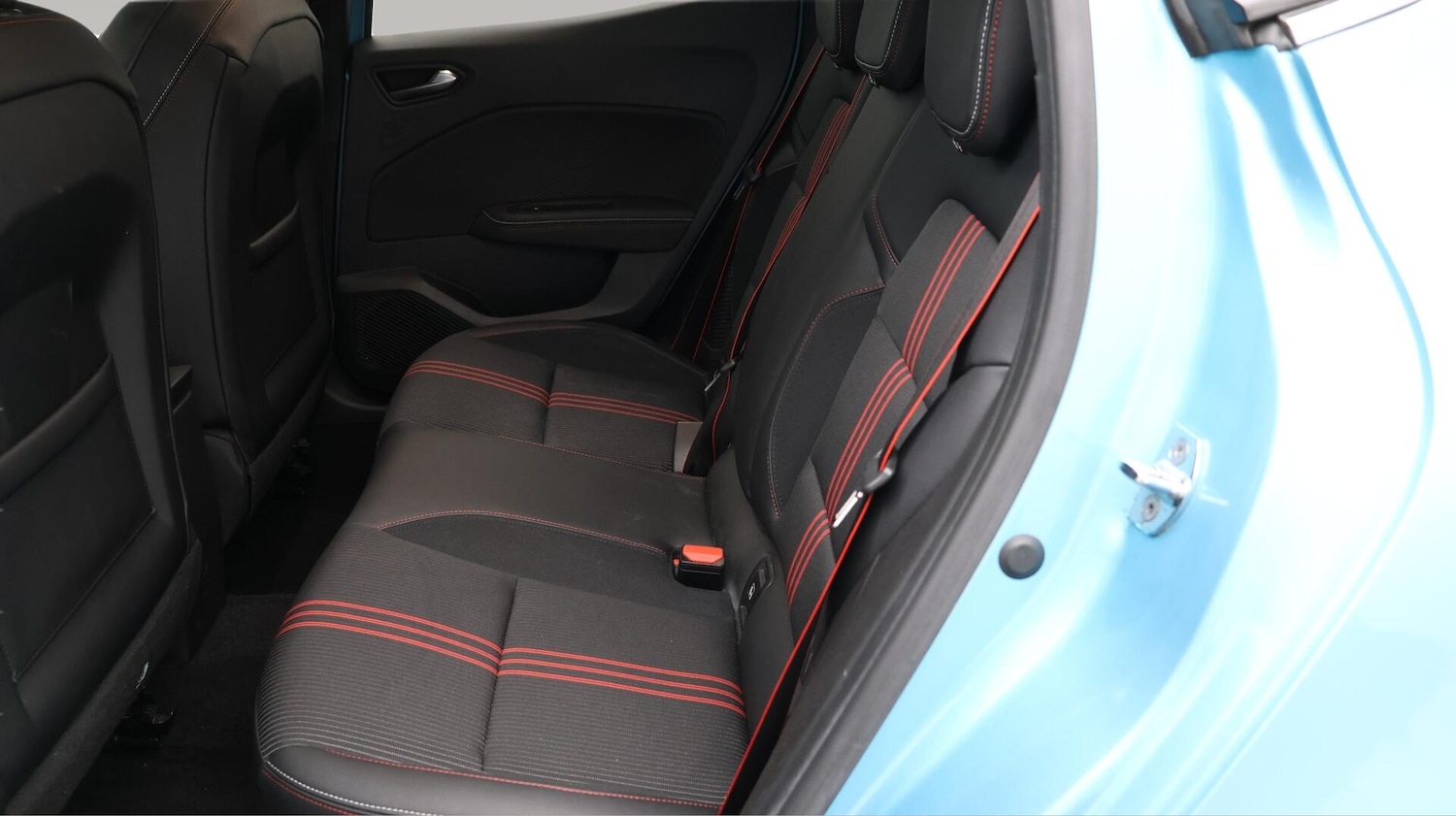 Used Renault Clio 2022 for sale - 76735070: Photo 17