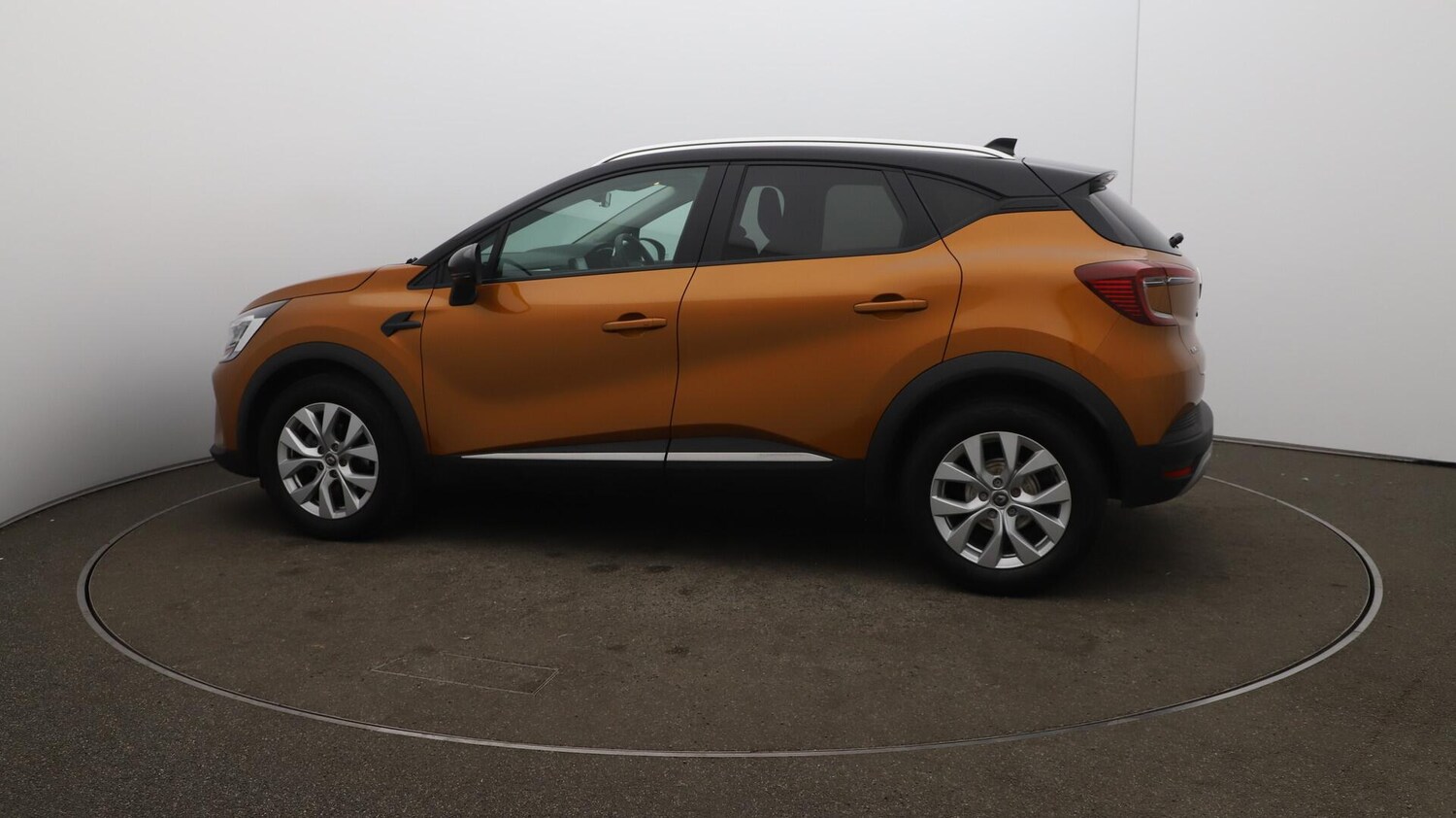 Used Renault Captur 2020 for sale - 75926738: Photo 57