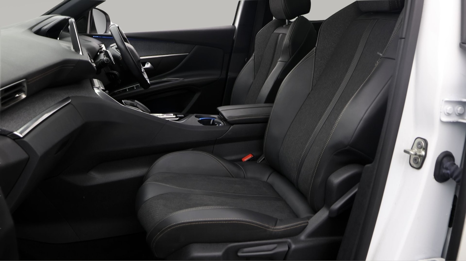 Used Peugeot 5008 2020 for sale - 77529361: Photo 14