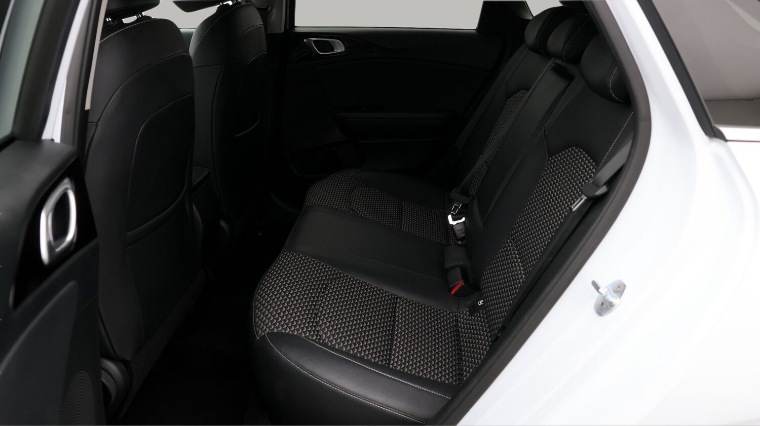 Used Kia Ceed 2023 for sale - 77270863: Photo 16