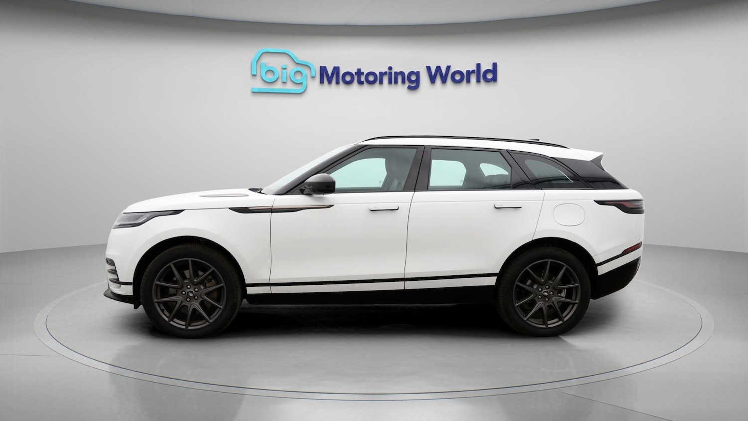 Used Land Rover Range Rover Velar 2023 for sale - 77650984: Photo 4