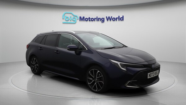 Used Toyota Corolla 2023 for sale - 76314418: Photo 2