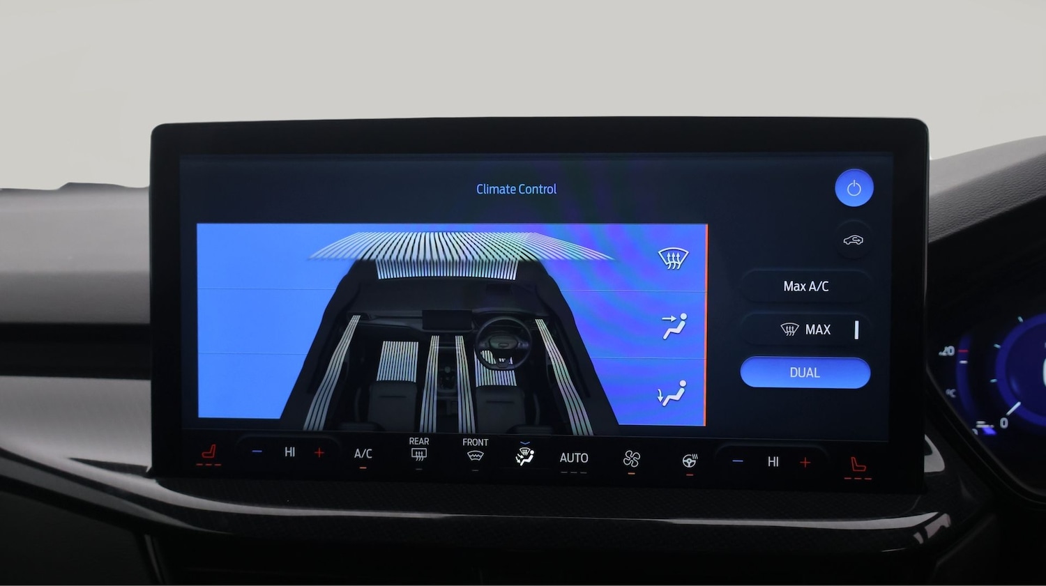 Used Ford Focus 2023 for sale - 77354185: Photo 12